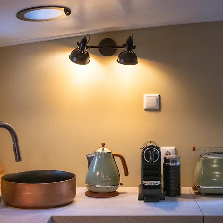 Houseboat Reussi Alojamento de Acomodação e Pequeno-almoço Amesterdão