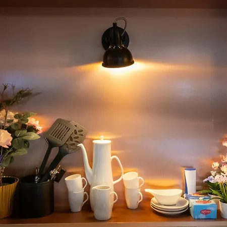 Alojamento de Acomodação e Pequeno-almoço Houseboat Reussi Amesterdão