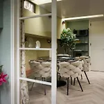Houseboat Reussi Bed & Breakfast Amsterdam