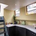 Bed & Breakfast Houseboat Reussi Amsterdam
