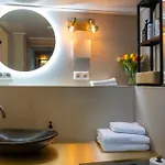 Couette-café Houseboat Reussi