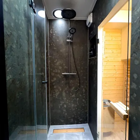 Houseboat Reussi 住宿加早餐酒店 阿姆斯特丹