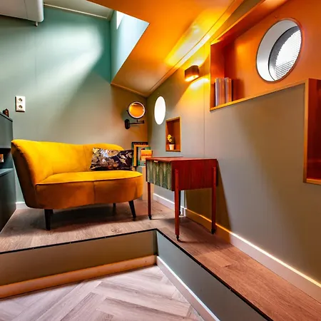 Houseboat Reussi Alojamento de Acomodação e Pequeno-almoço Amesterdão
