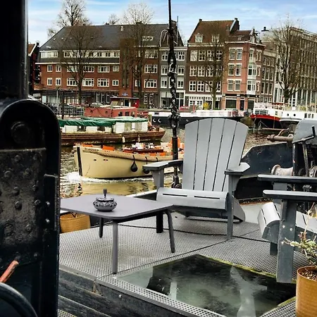 Houseboat Reussi 4*